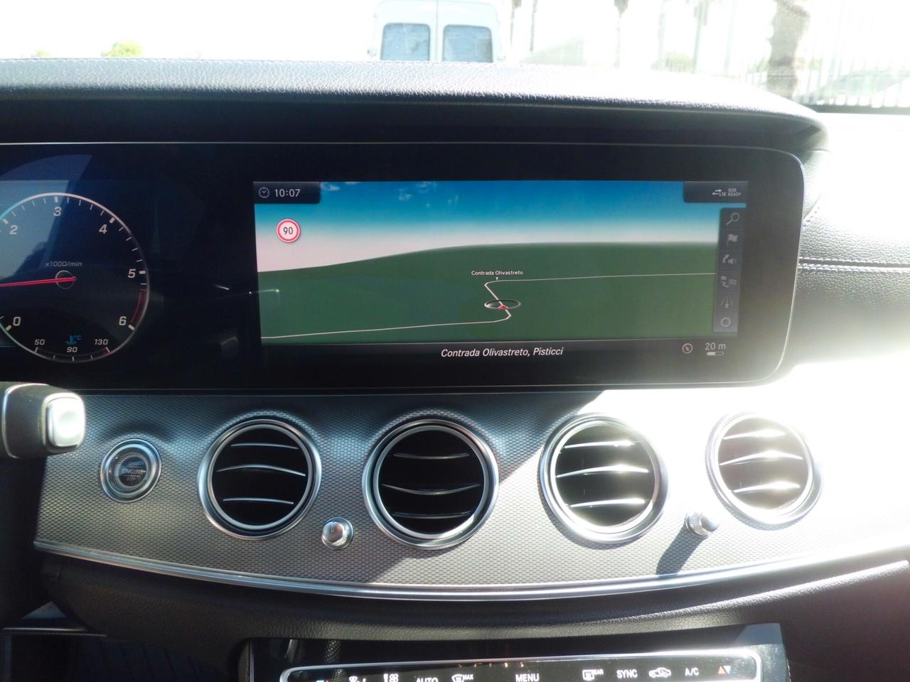 Mercedes-benz E 220 d Auto Premium Plus