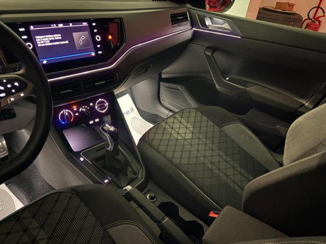 VOLKSWAGEN Taigo 1.0 TSI 110 CV DSG R-Line TETTO APR/PAN