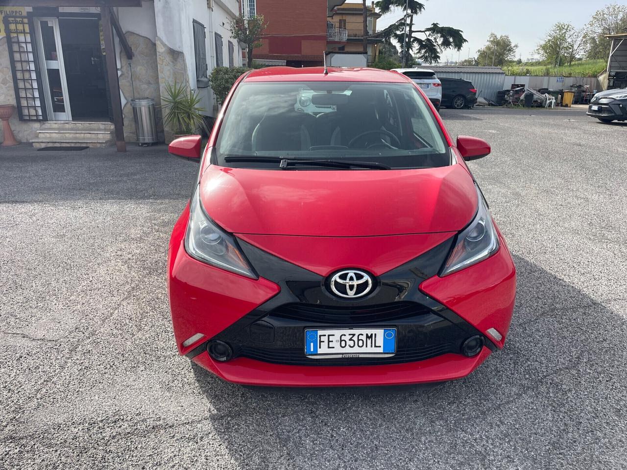 Toyota Aygo 1.0 69 CV x-play SOLO 58 MILA KM