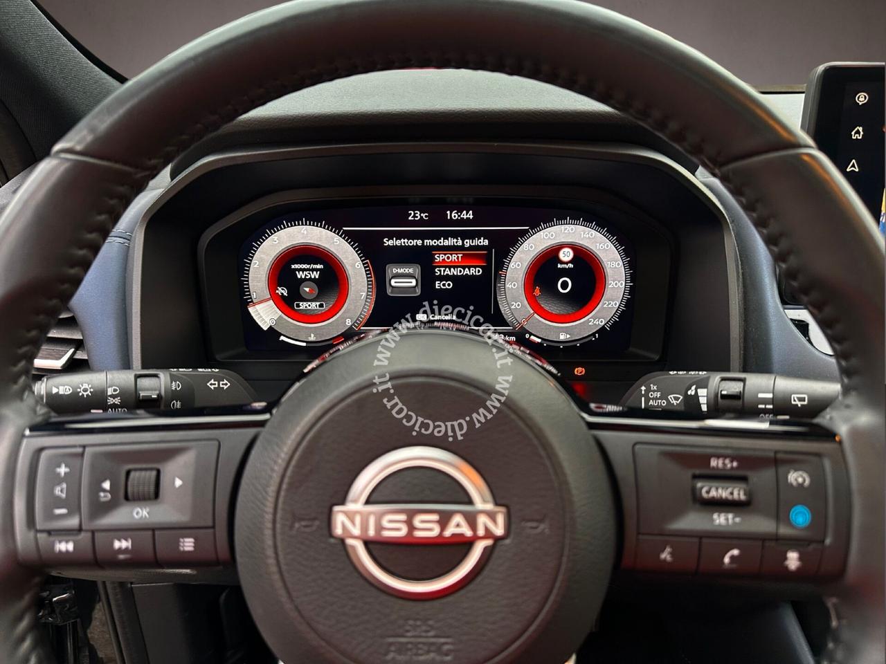 Nissan Qashqai MHEV 140 CV Tekna UNIPRO TETTO TAGLIANDI