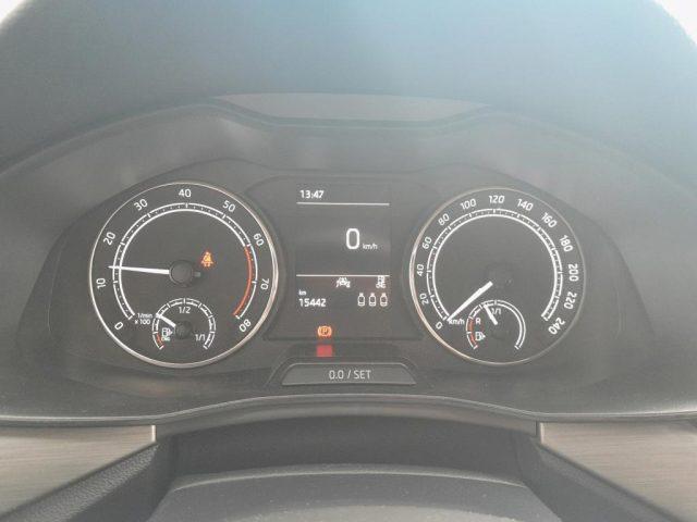 SKODA Kamiq 1.0 G-Tec Scout, Led adattivi, Sedili risc, Retroc