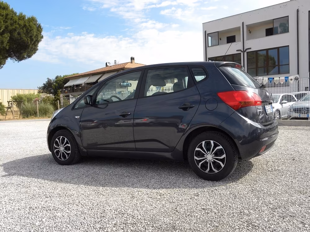 Kia Venga 1.4 CRDi 90CV Cool TETTO PANORAMICO CLIMATRONIC CRUISE MULTIFUNZIONE