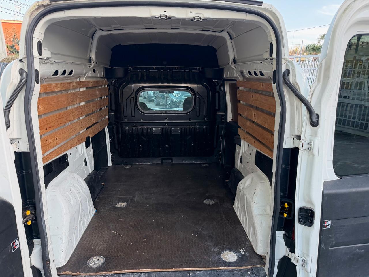 Fiat Doblò 1.6 MJT 105CV XL NAVI