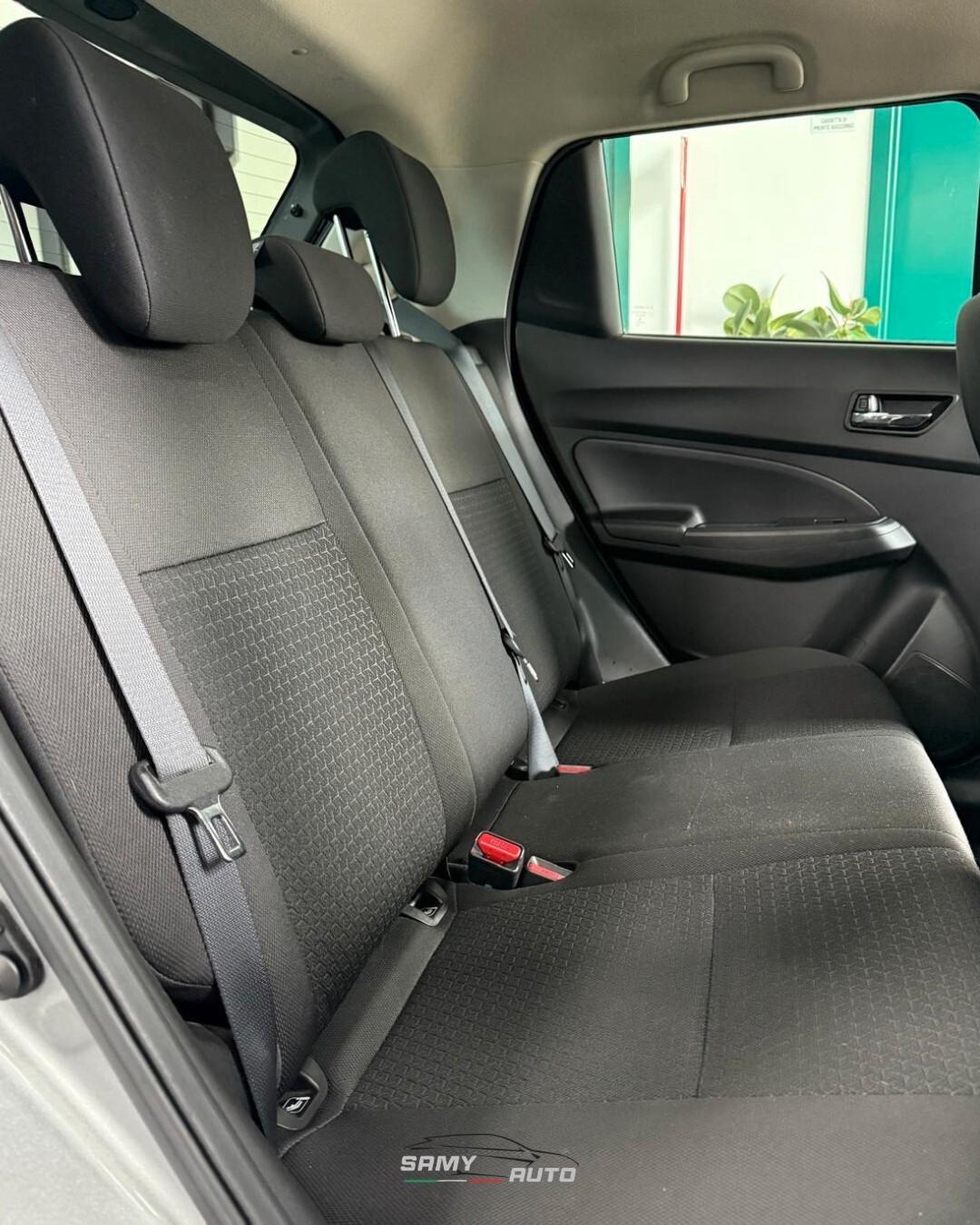 Suzuki Swift 1.2 Hybrid Top