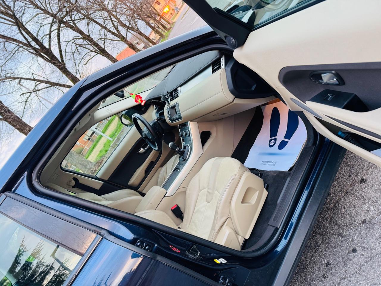 Land Rover Range Evoque 2.2 TD4 5p. Prestige