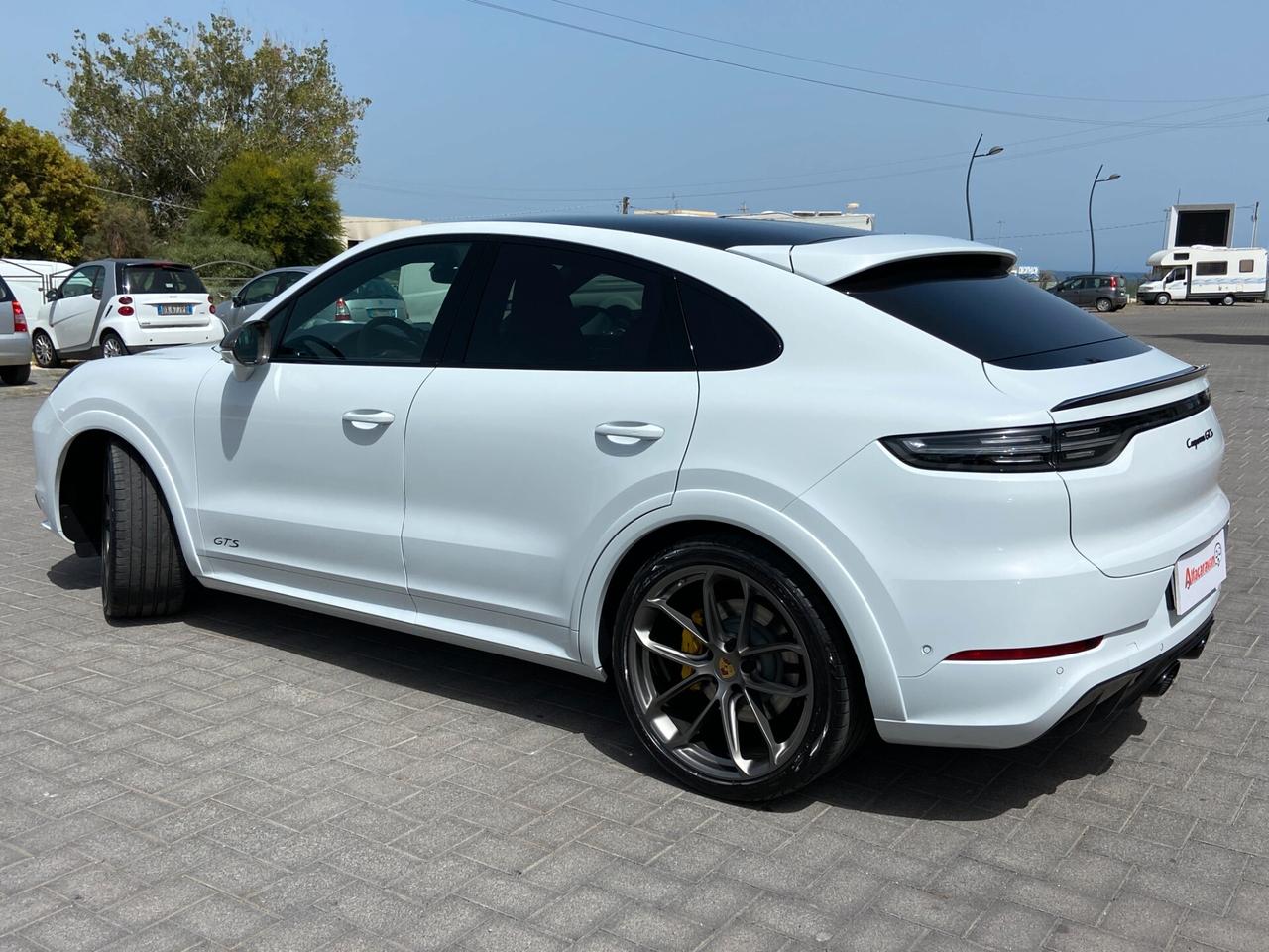Porsche Cayenne Coupe 4.0 GTS tiptronic