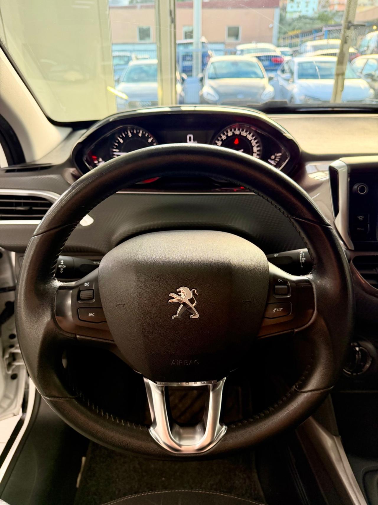 Peugeot 2008 1.2 VTi 82CV Allure FINANZIABILE