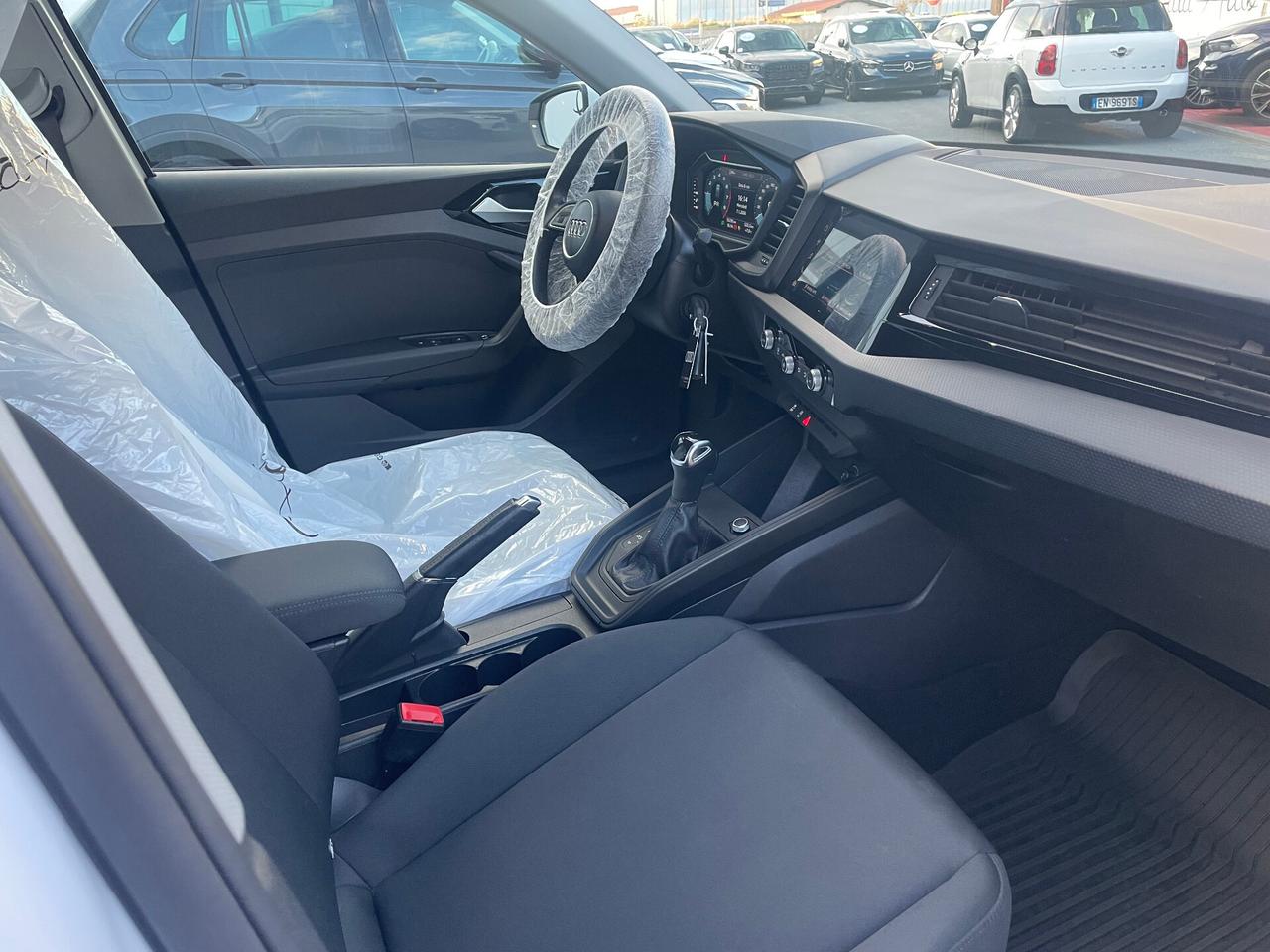 Audi A1 citycarver 30 TFSI S tronic Admired