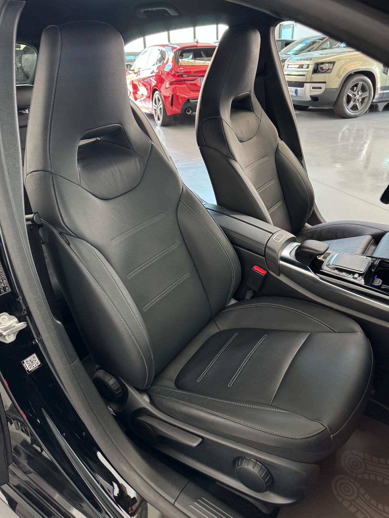 Mercedes-Benz A 35 AMG Turbo 4Matic 2.0cc 306cv Navi Burmester Finanziabile
