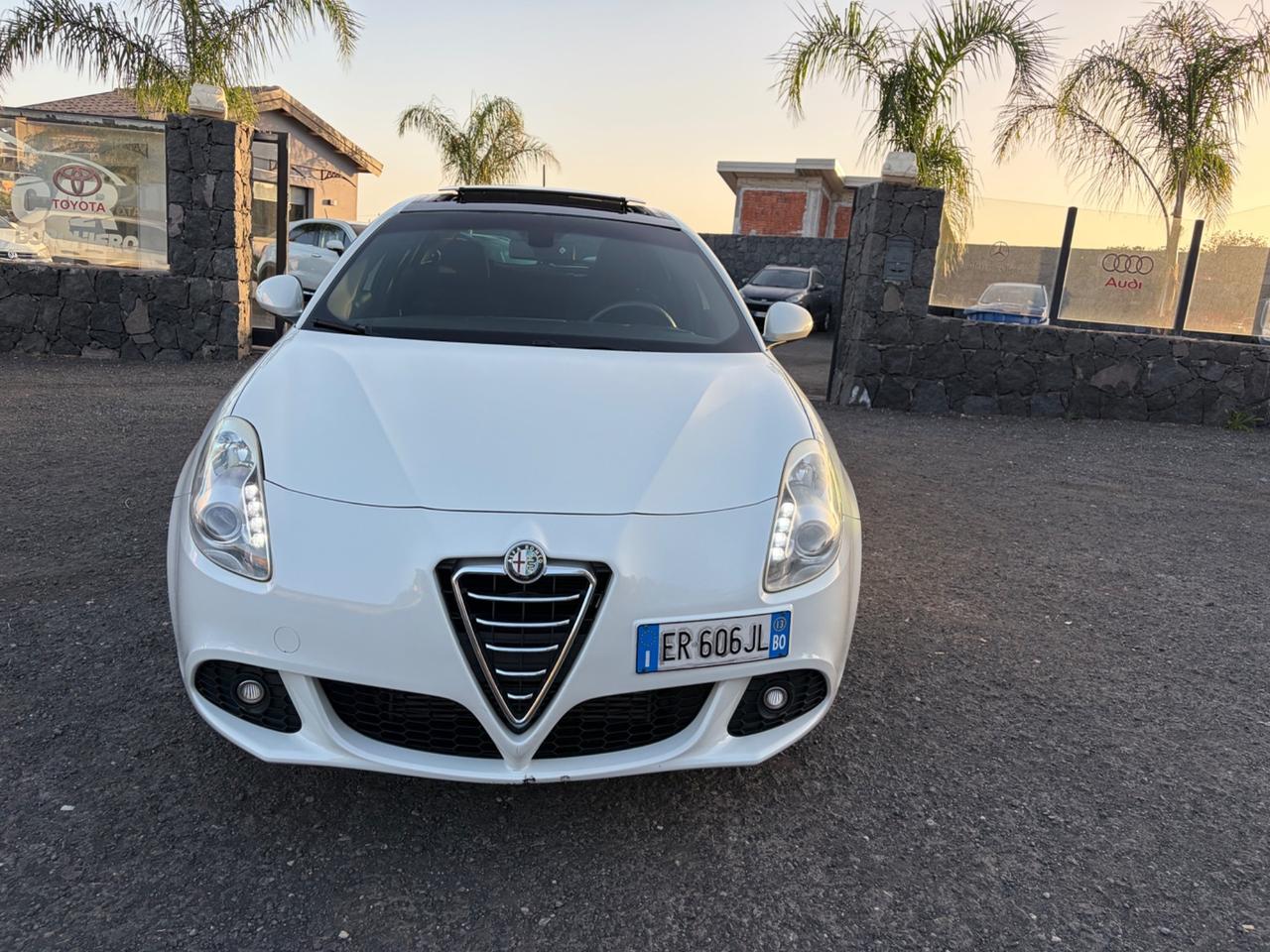 Alfa Romeo Giulietta 1.6 JTDm-2 105 CV Exclusive