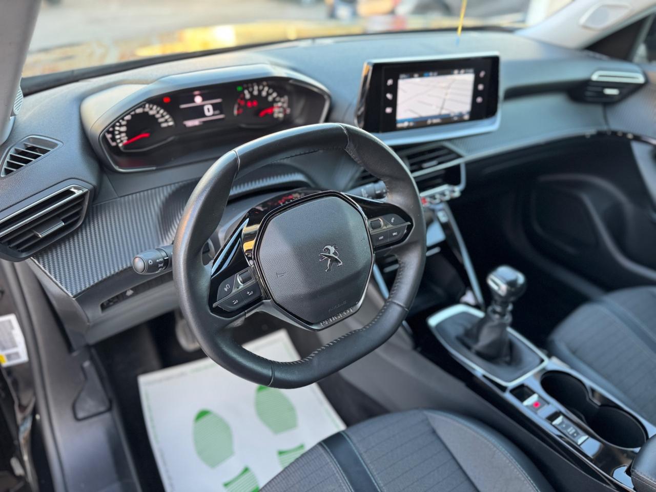 Peugeot 2008 1.5 BlueHDi 110 Allure Pack NAVI