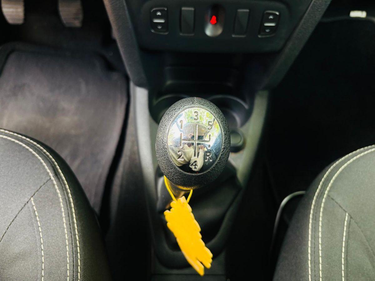 Dacia Sandero 1.2 75cv Clima Lauréate