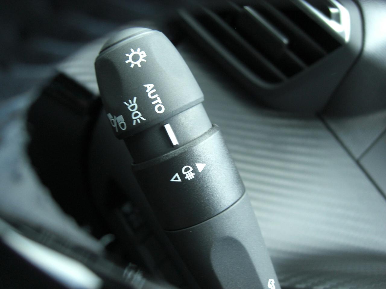 Peugeot 208 PureTech 75CV Stop&Start 5 porte Style