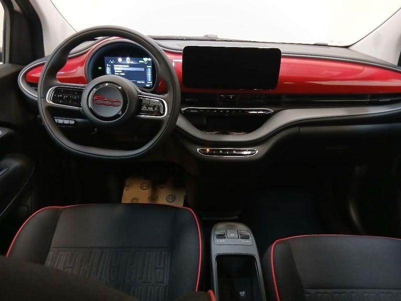 FIAT 500 500e 42 kWh (Red)