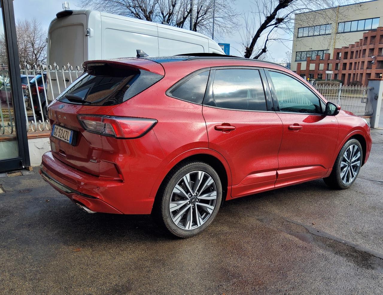 Ford Kuga 2.5 Plug In Hybrid 225 CV CVT 2WD ST-Line