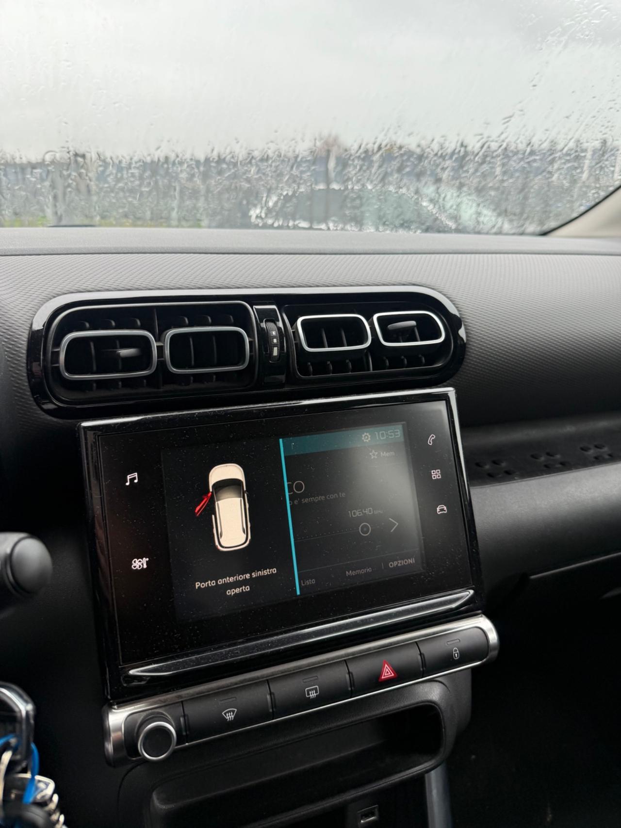 Citroen C3 Aircross PLUS PURETECH 82 SHINE