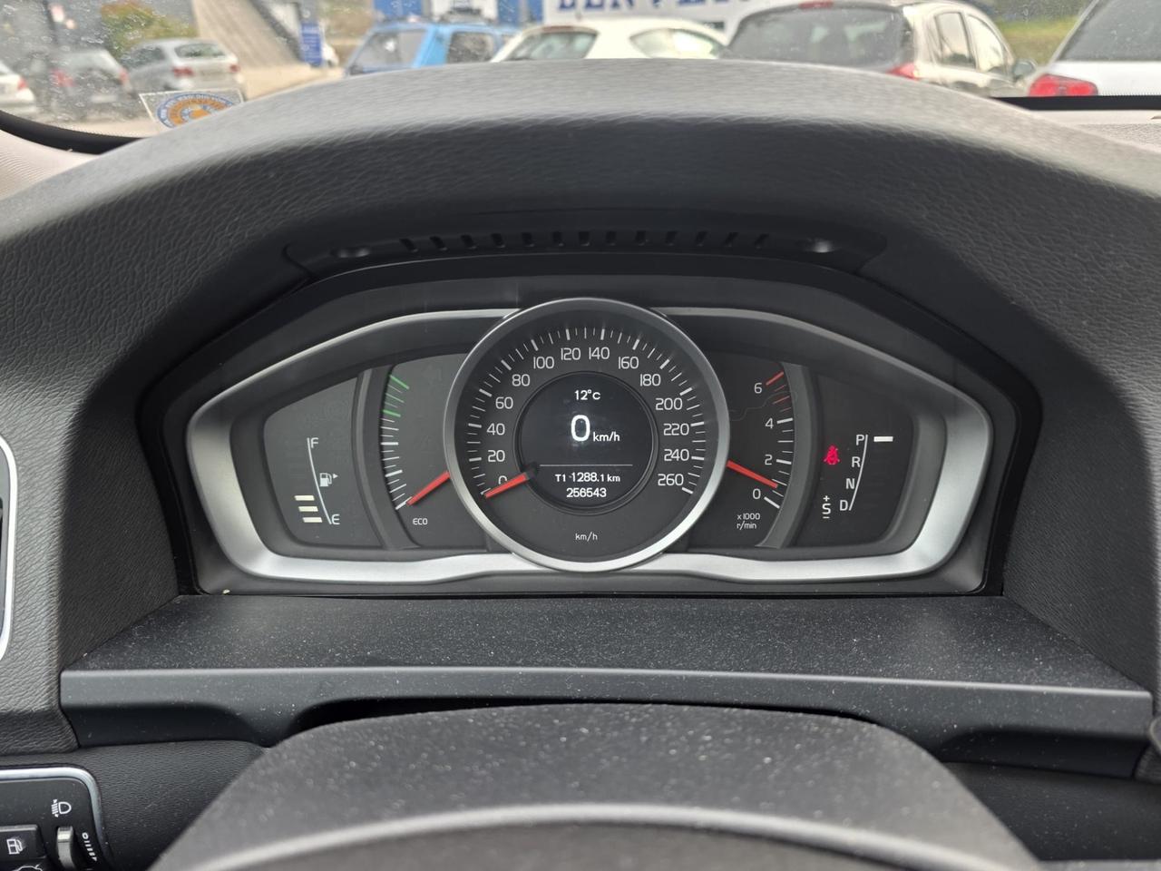Volvo V60 D2 1.6 Powershift Momentum