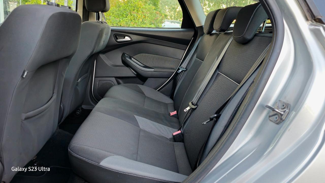Ford Focus Gpl se garantita 12 mesi ok neopatentati