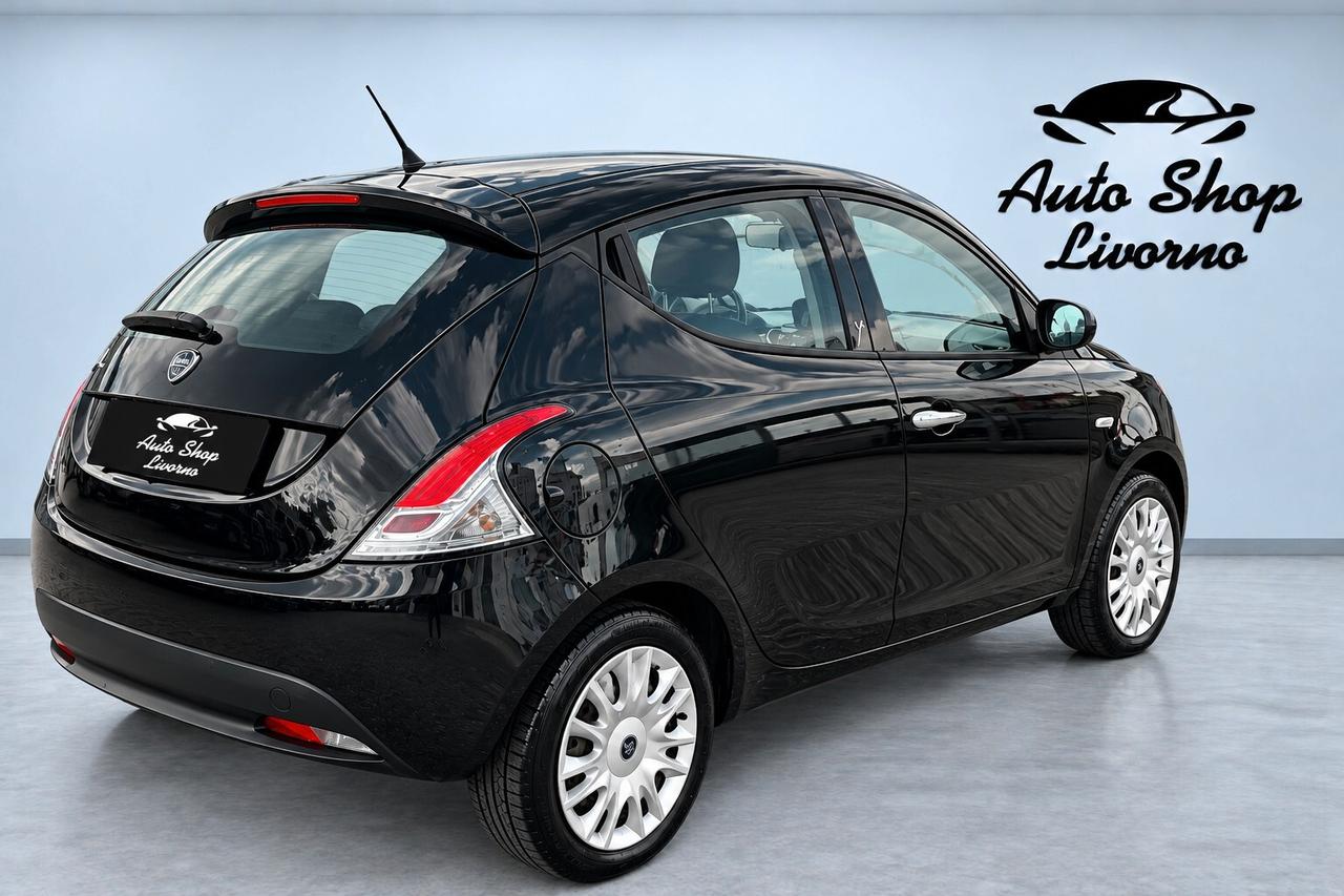 Lancia Ypsilon 1.2 69 CV 5 porte GPL Ecochic Platinum