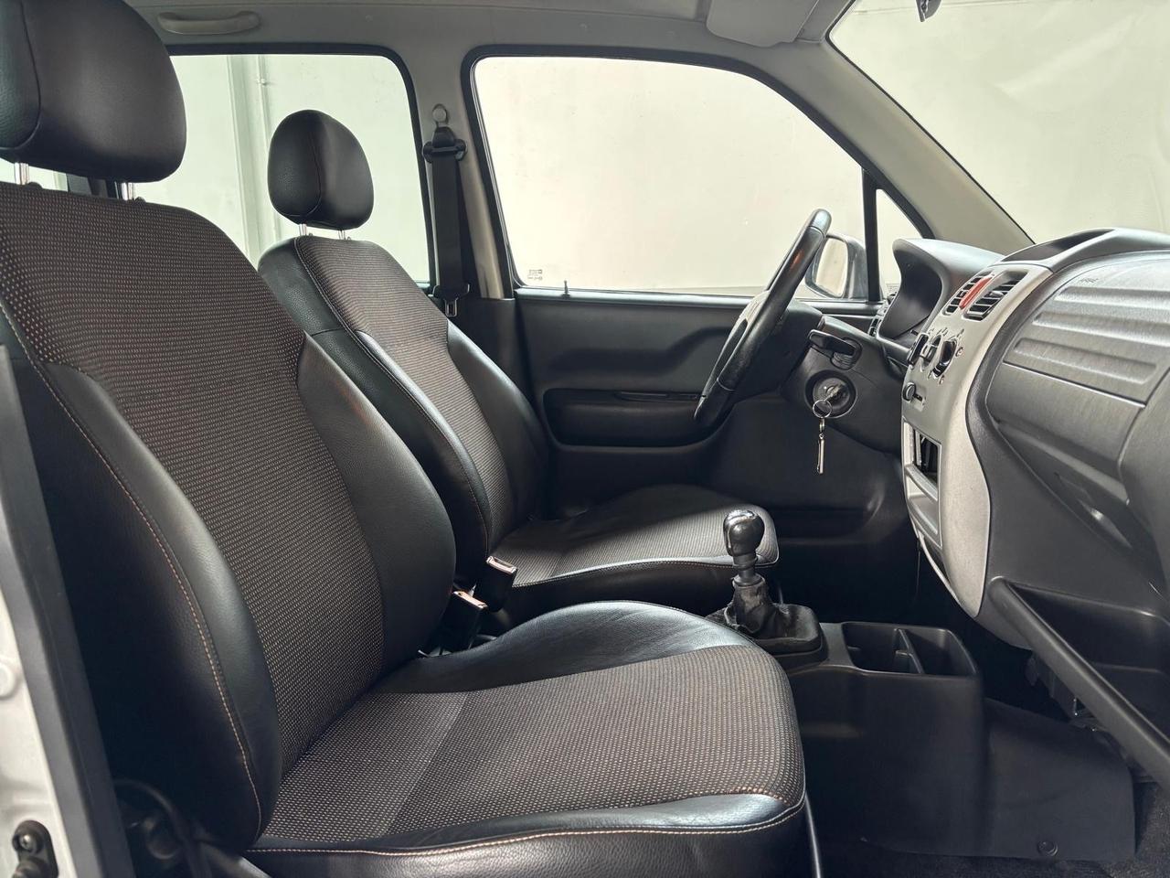 Con soli 37.000 KM Opel Agila 1.0 12V Fashion Line