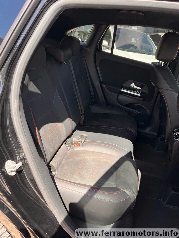 Mercedes GLA 200 d Automatic 4Matic Premium a 299 euro al mese