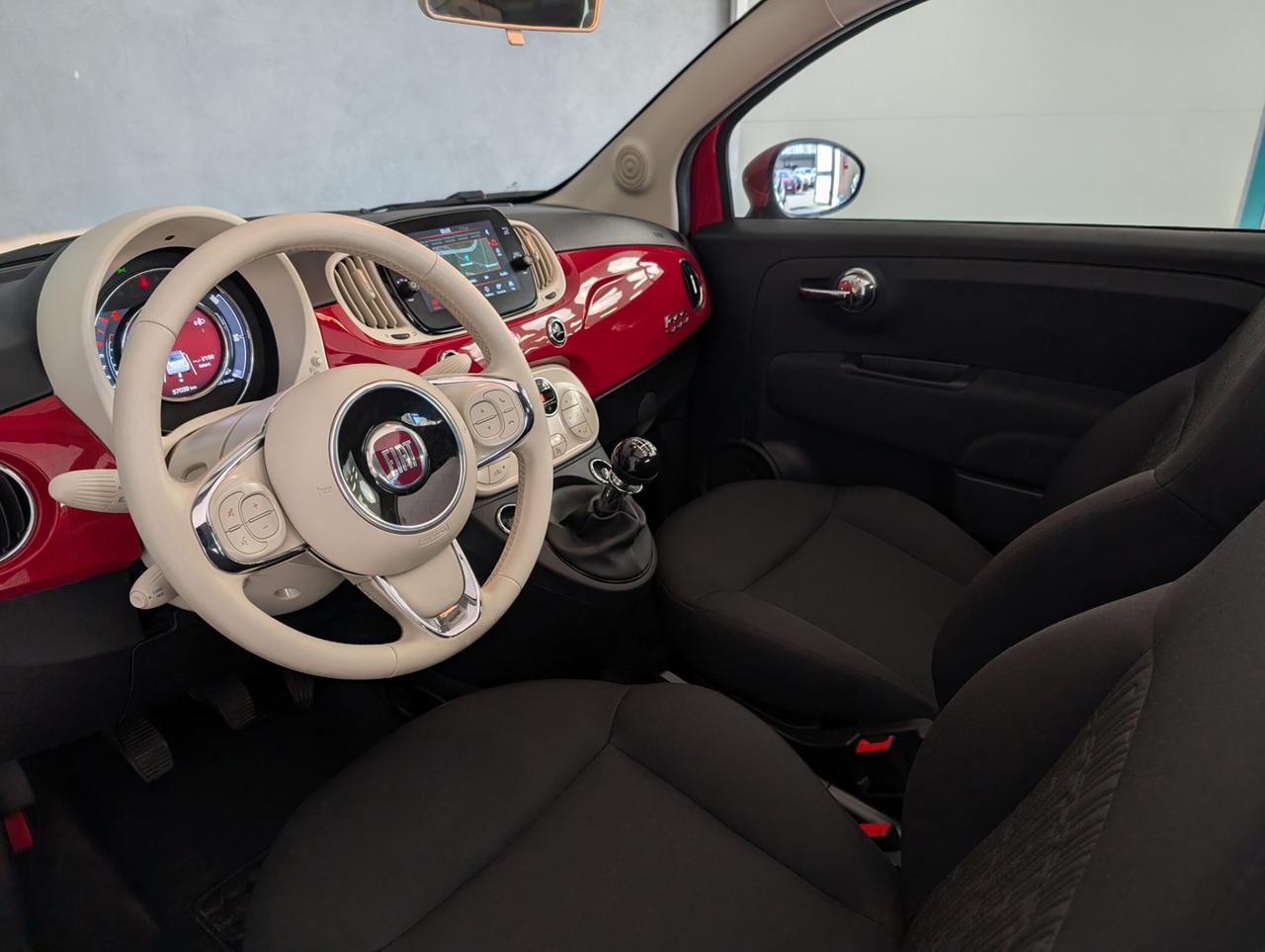 Fiat 500C 1.0 Hybrid 70cv Dolcevita