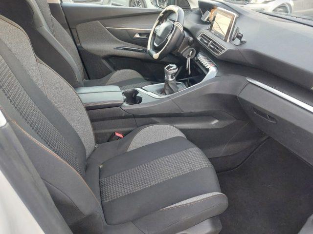 PEUGEOT 3008 BlueHDi 130 S&S Business Distribuzione nuova