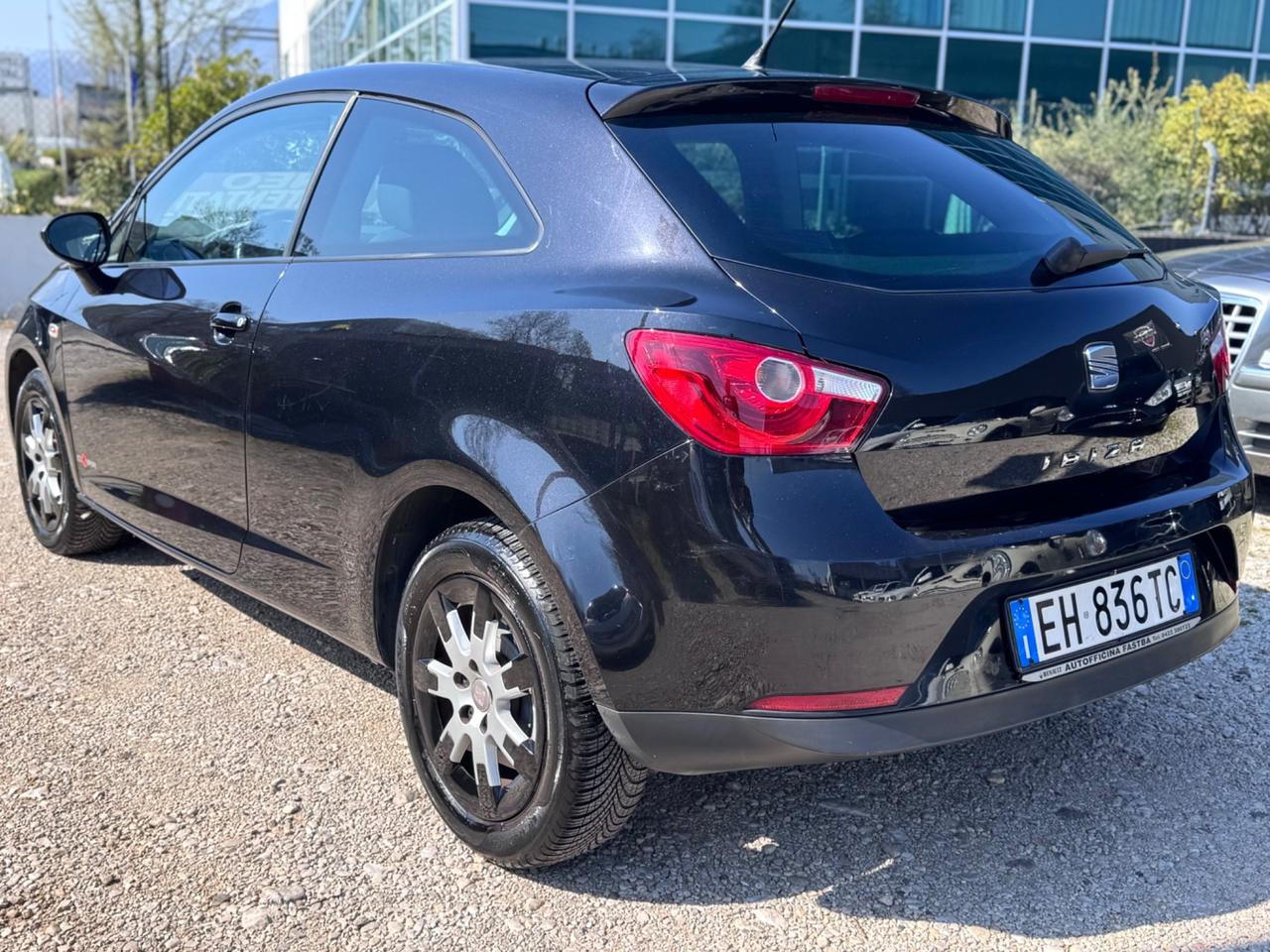 Seat Ibiza 1.2 TDI 75cv 3p Neopatentati - Carplay