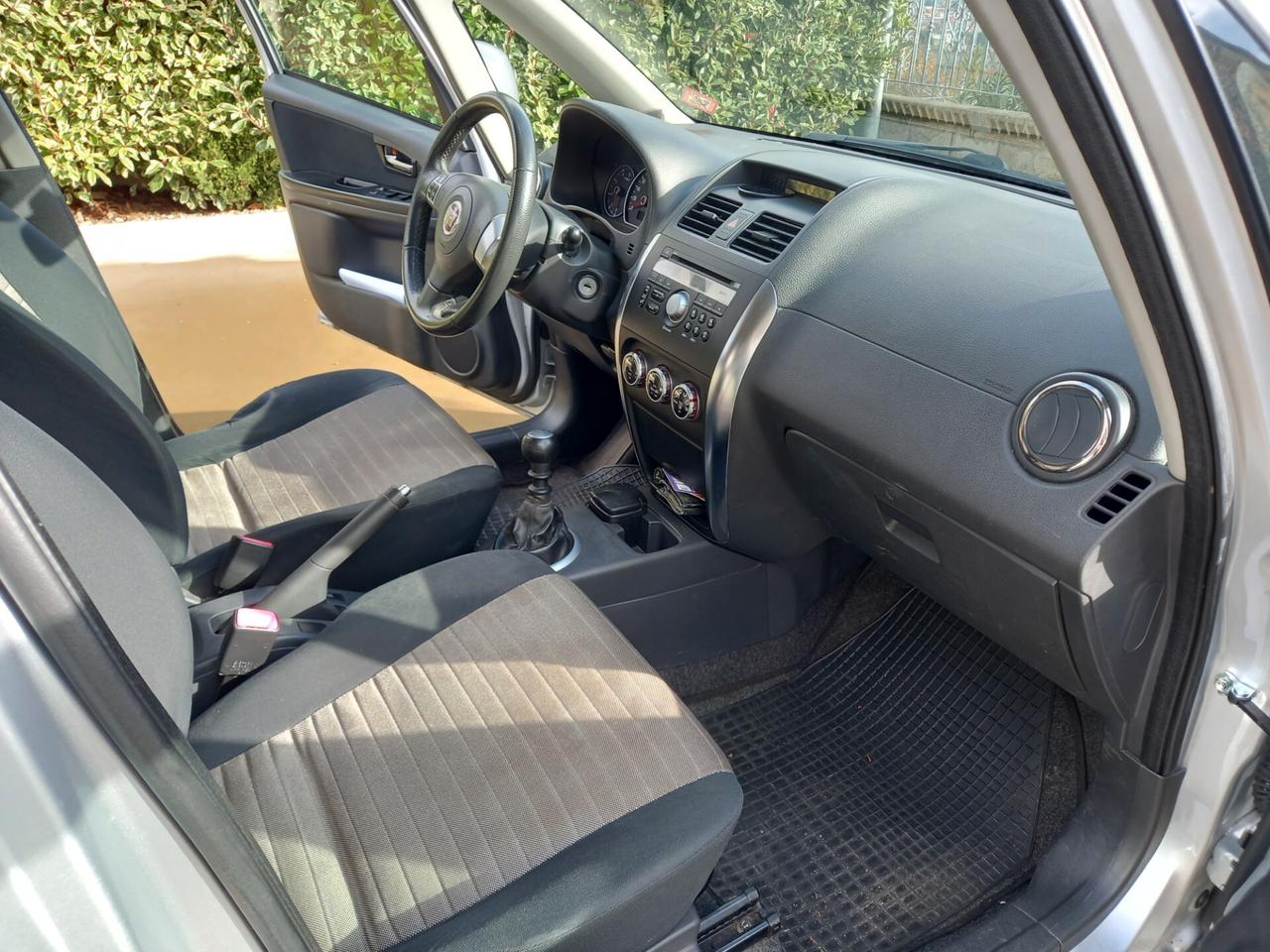 Fiat Sedici 1.9 MJT 4x4 Emotion