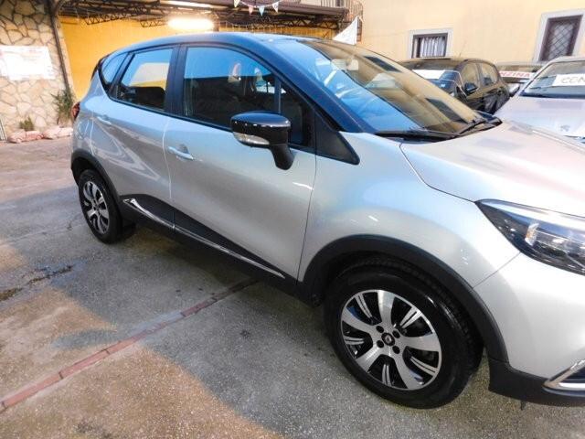 Renault Captur dCi 8V 90 CV EDC Start&Stop Energy Iconic