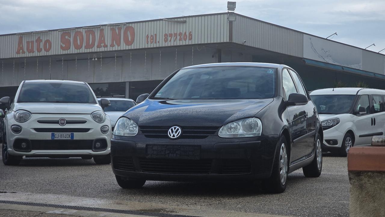 Volkswagen Golf 1.6 5p. Comfortline