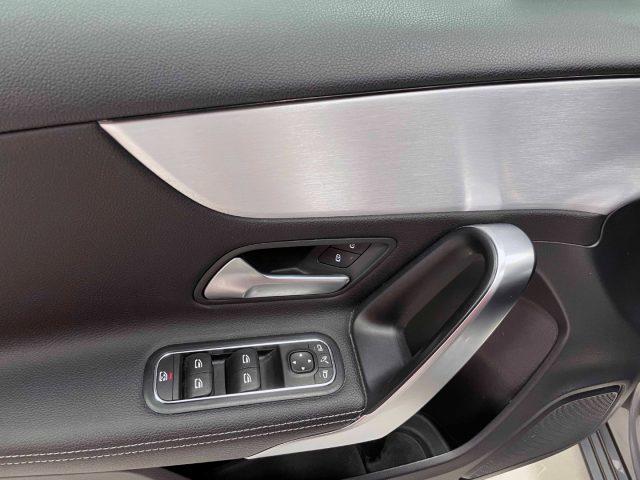 MERCEDES-BENZ A 180 D PREMIUM AUTO