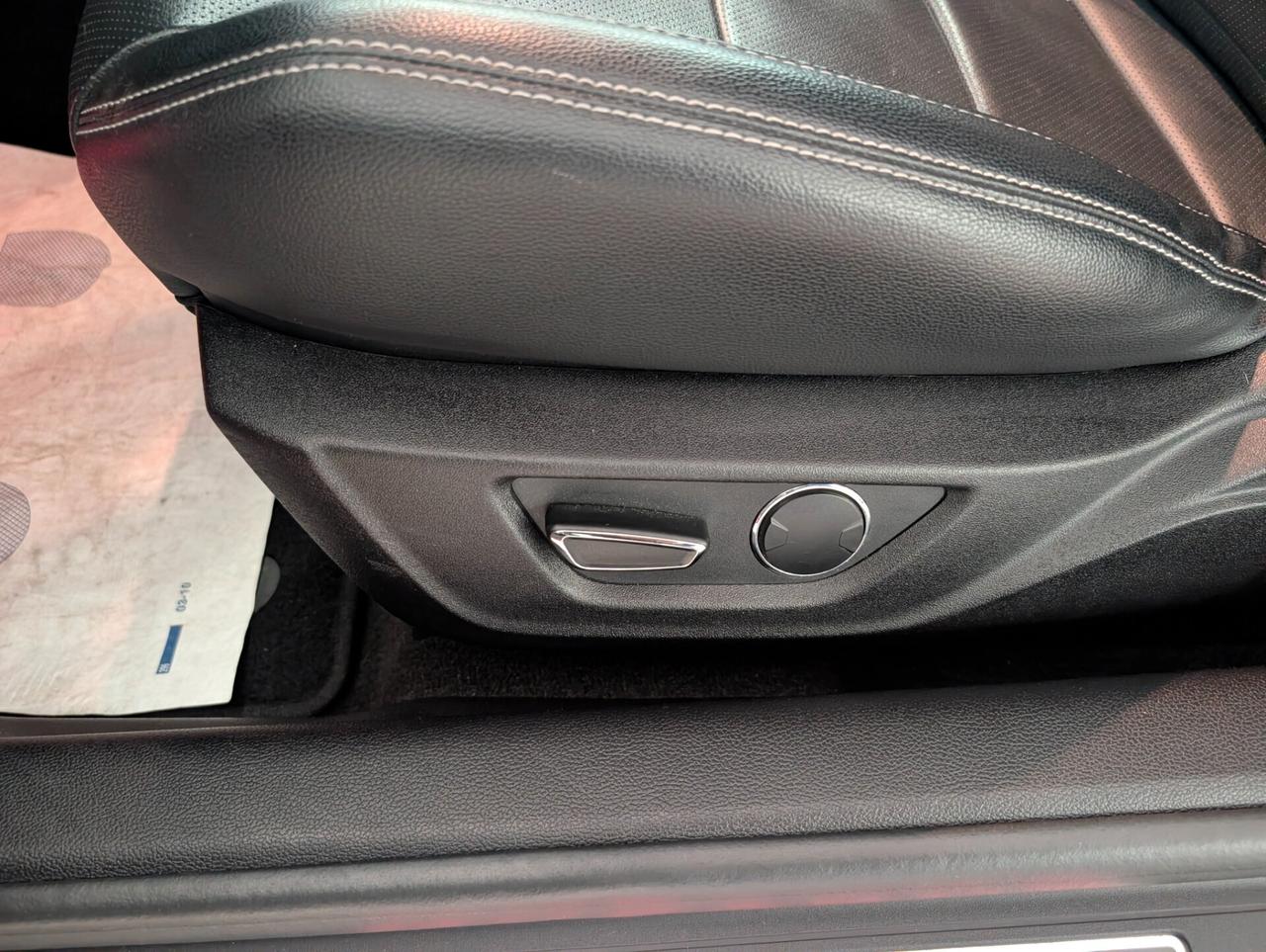 Ford Mustang Fastback 5.0 V8 TiVCT GT MANUALE