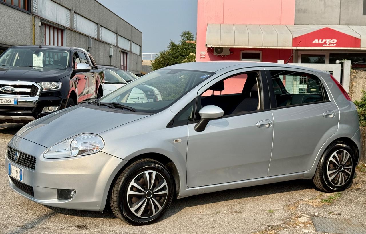 Fiat Grande Punto 1.3 MJT 75 CV 5 porte NEOPATENTATI