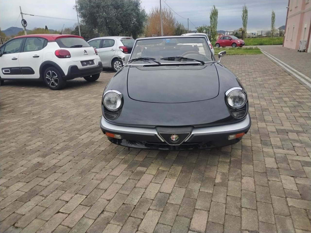 Alfa Romeo Spider 2.0 carburatori