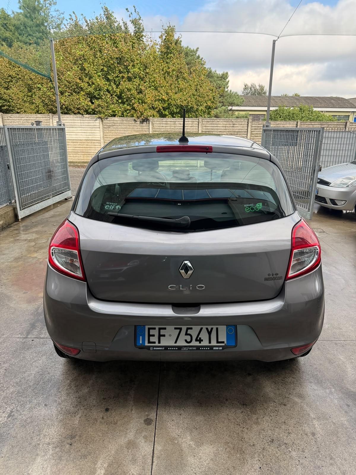 Renault Clio 1.2 16V 5 porte Luxe