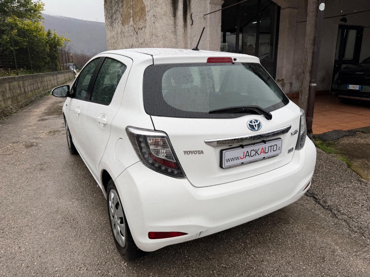 Toyota Yaris 1.5 Hybrid 5 porte Lounge