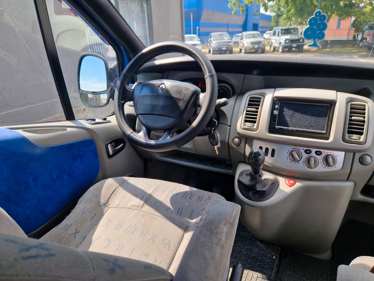 Renault Trafic 2.0 dCi/115 PC-TN Limousine