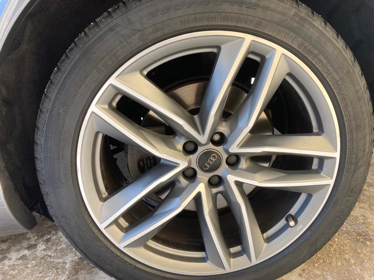 Audi Q7 3.0 TDI 272 CV quattro TETTO GARANZIA 7 POSTI