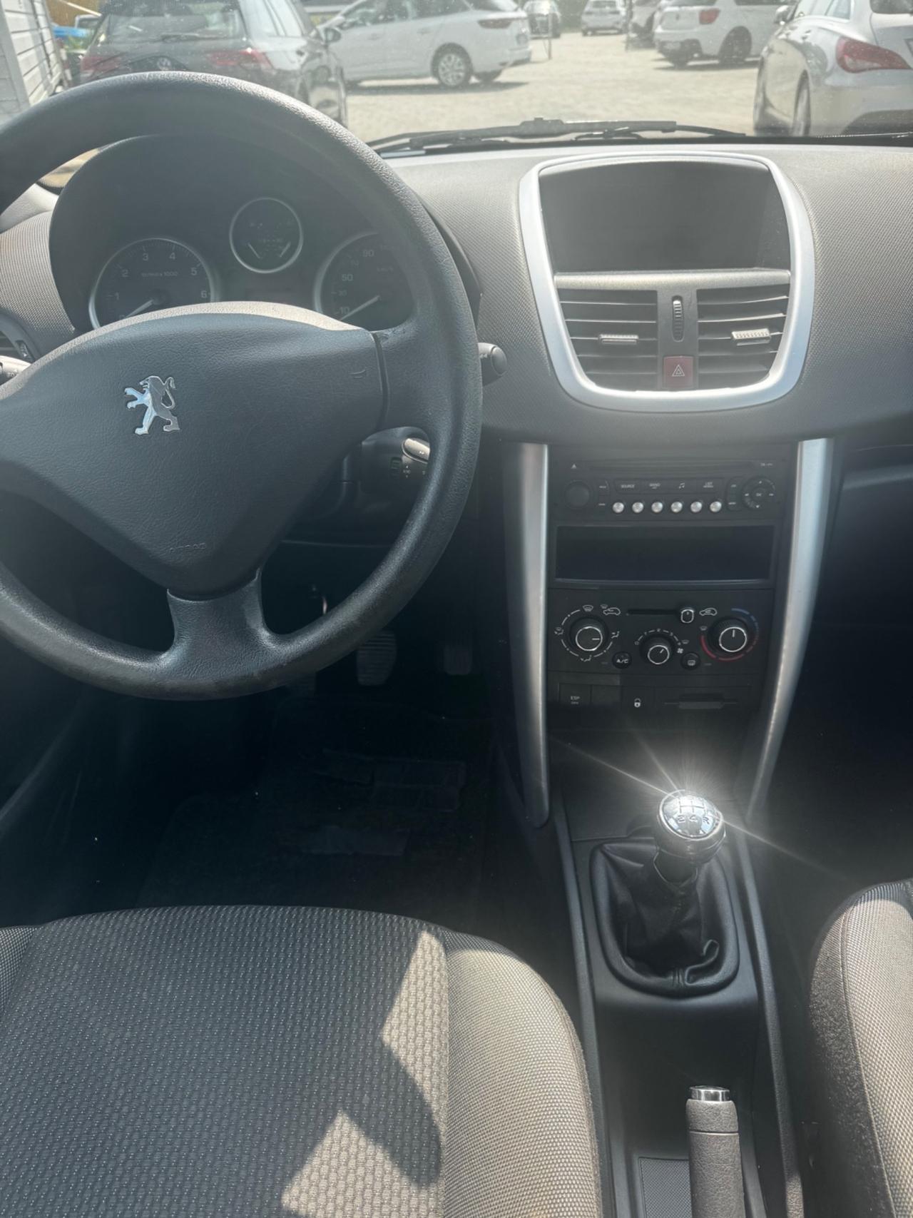 Peugeot 207 1.4 8V 75CV 5p. Access ECO GPL