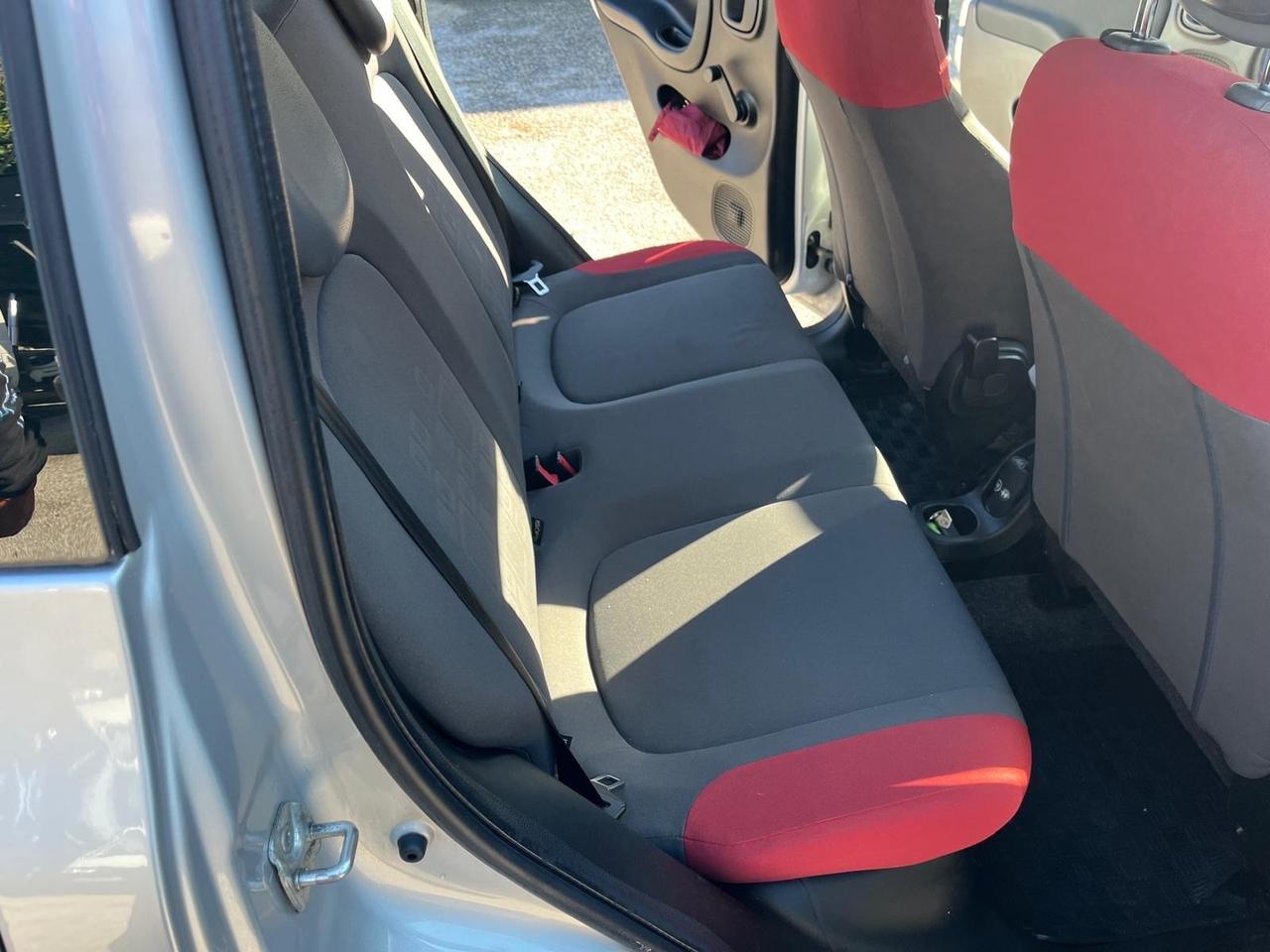 Fiat panda 1.2 gpl lounge-full-10/2012