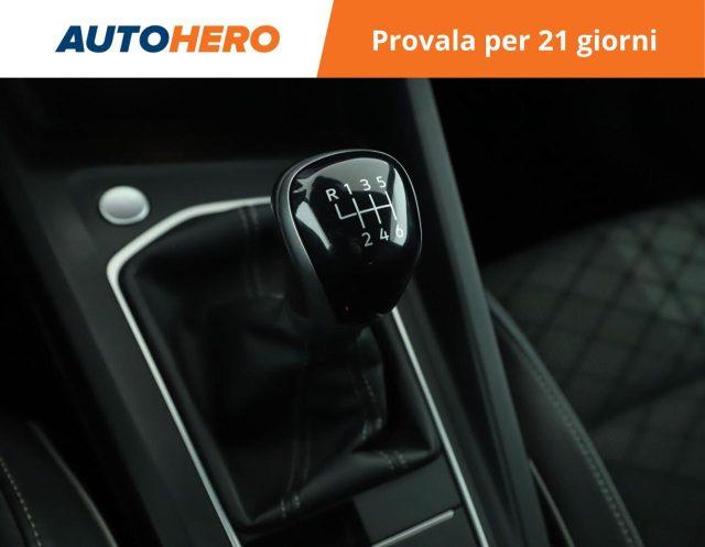 VOLKSWAGEN Golf 1.5 TSI 150 CV EVO ACT R-Line