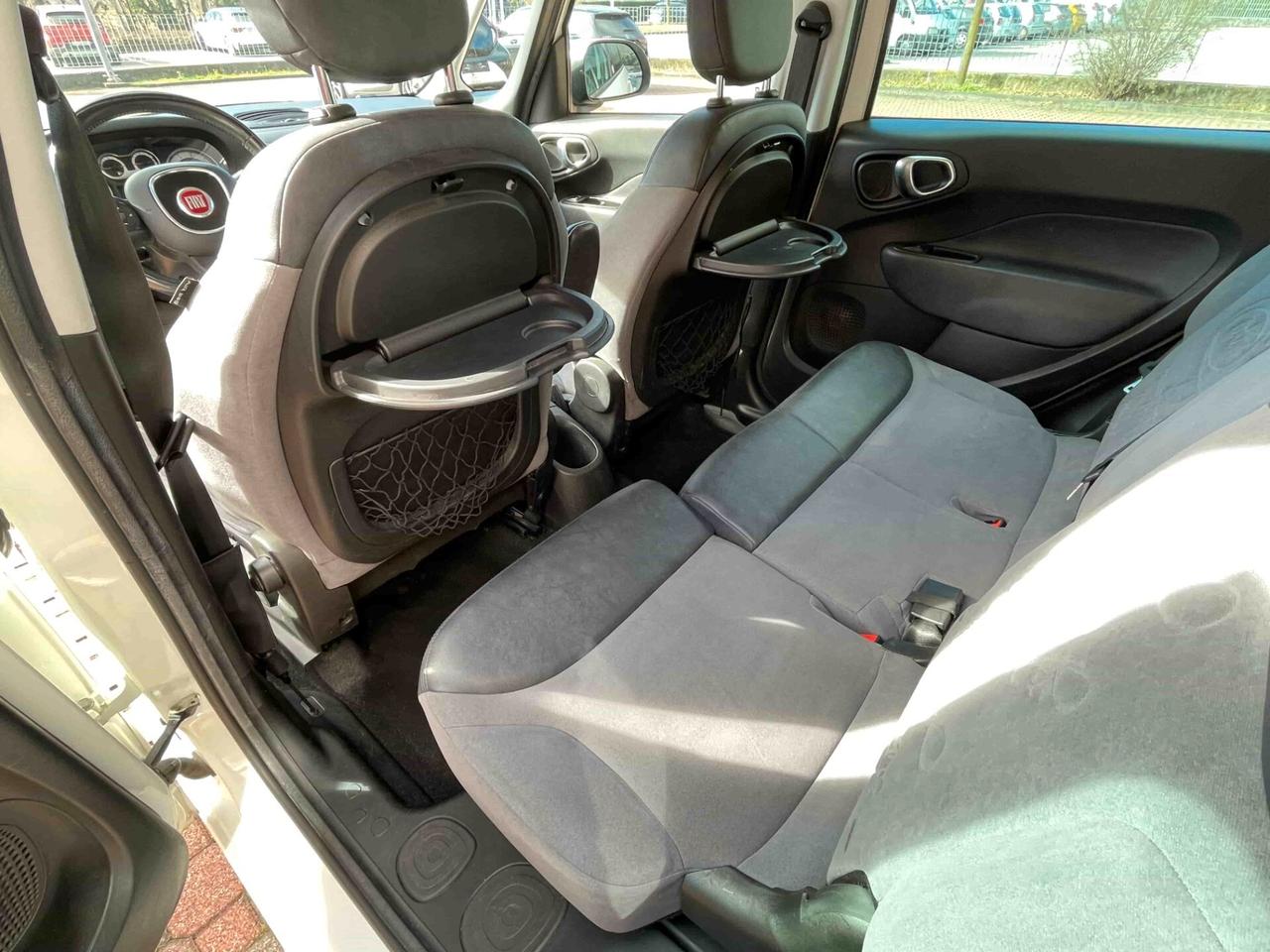 Fiat 500L Living 1.6 Multijet 105 CV Lounge 7 POSTI / NEOPATENTATI