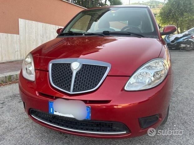 Lancia Ypsilon 1.2 benz ideale per neo patentati