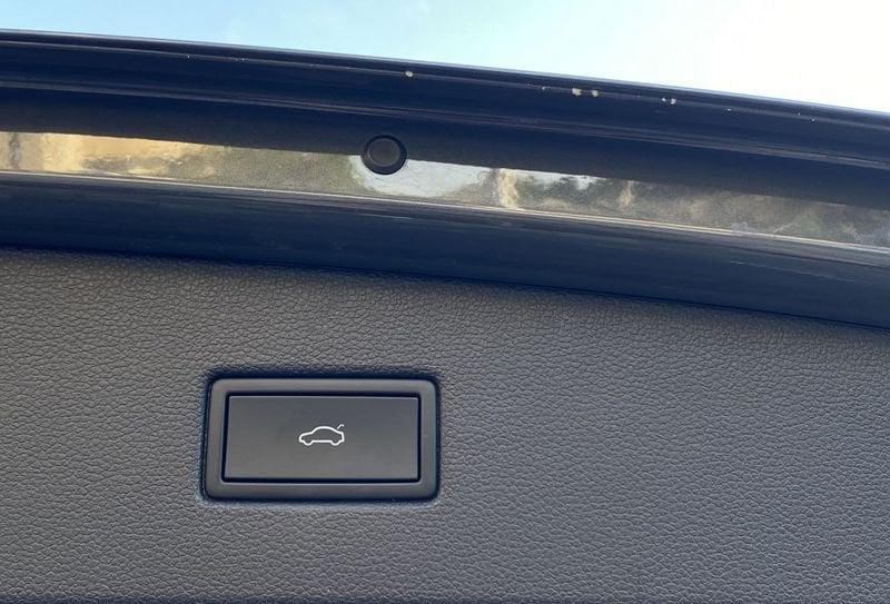 Volkswagen Tiguan R-Line 2.0 TDI 200CV DSG 4MOTION