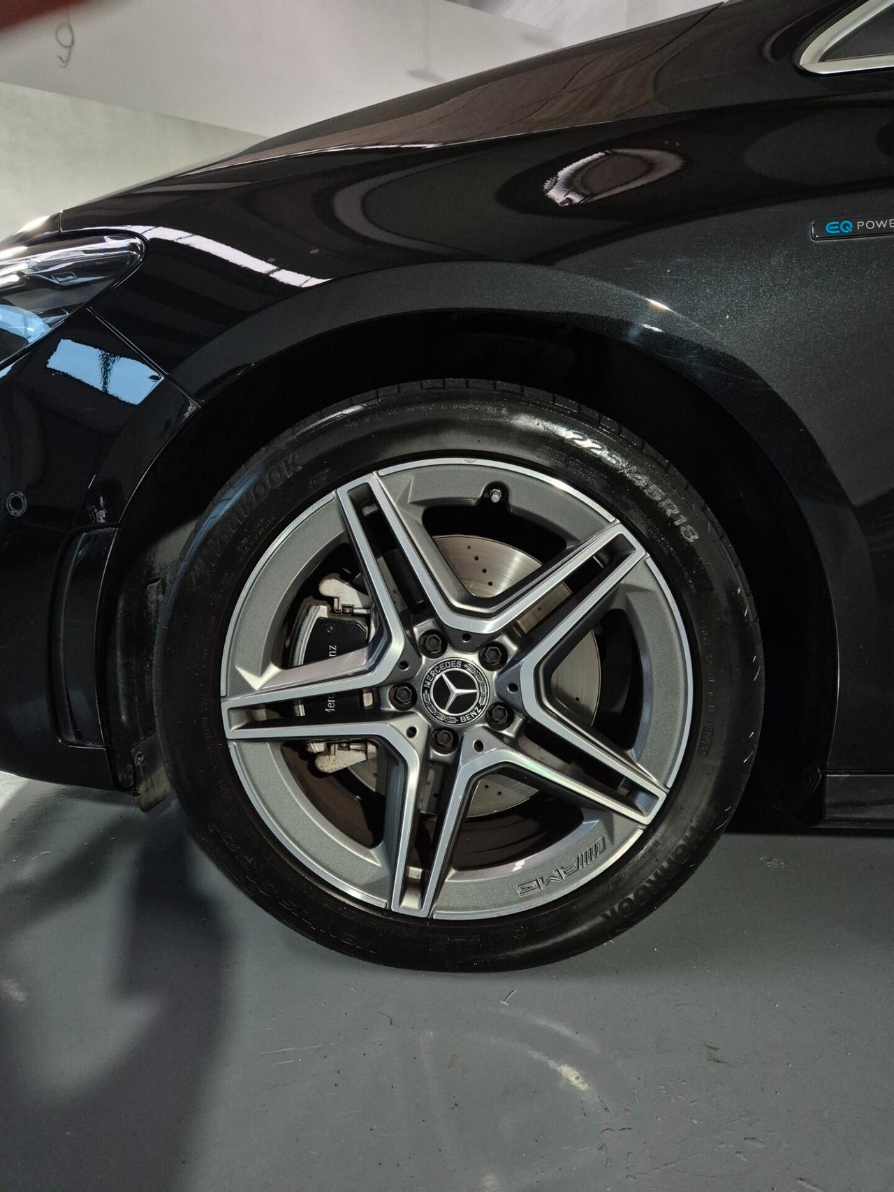 Mercedes-Benz B 250 160cv Plug In Hybrid premium AMG Finanziabile