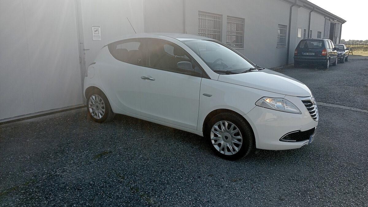 Lancia Ypsilon 1.3 MJT 16V 95 CV 5 porte S&S