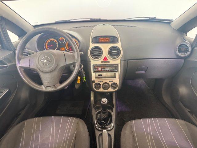 OPEL Corsa 1.2 5. porte Cosmo.