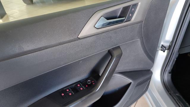 VOLKSWAGEN Polo 1.0 MPI 5p 65cv CARPLAY ANDROID-Clima auto-PDC
