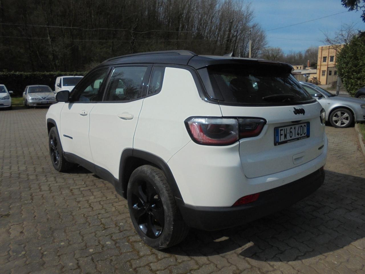 Jeep Compass 1.4 MultiAir 2WD Night Eagle con gancio traino estraibile
